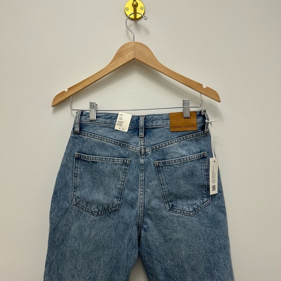 Denim Forum “ Joni Long” size 25- Jean short - Picture 2 of 4